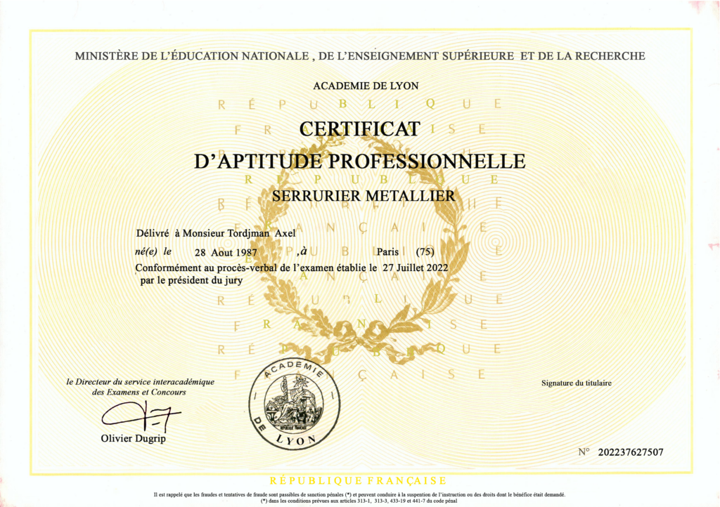 Acheter un faux diplôme